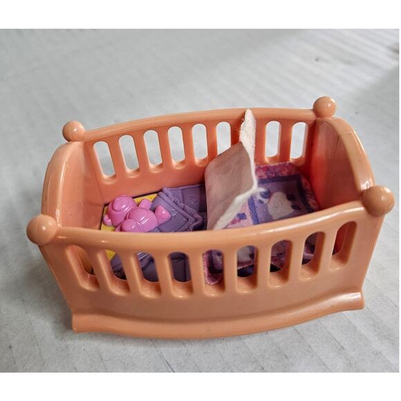 Fisher-Price Dollhouse Baby's Room Rocking Crib Teddy Blanket 3.5"x 2" H 2006 - Picture 1 of 7